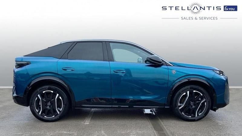 Used Peugeot e-3008 GT 152 kW (207 HP) 2025 Blue SUV