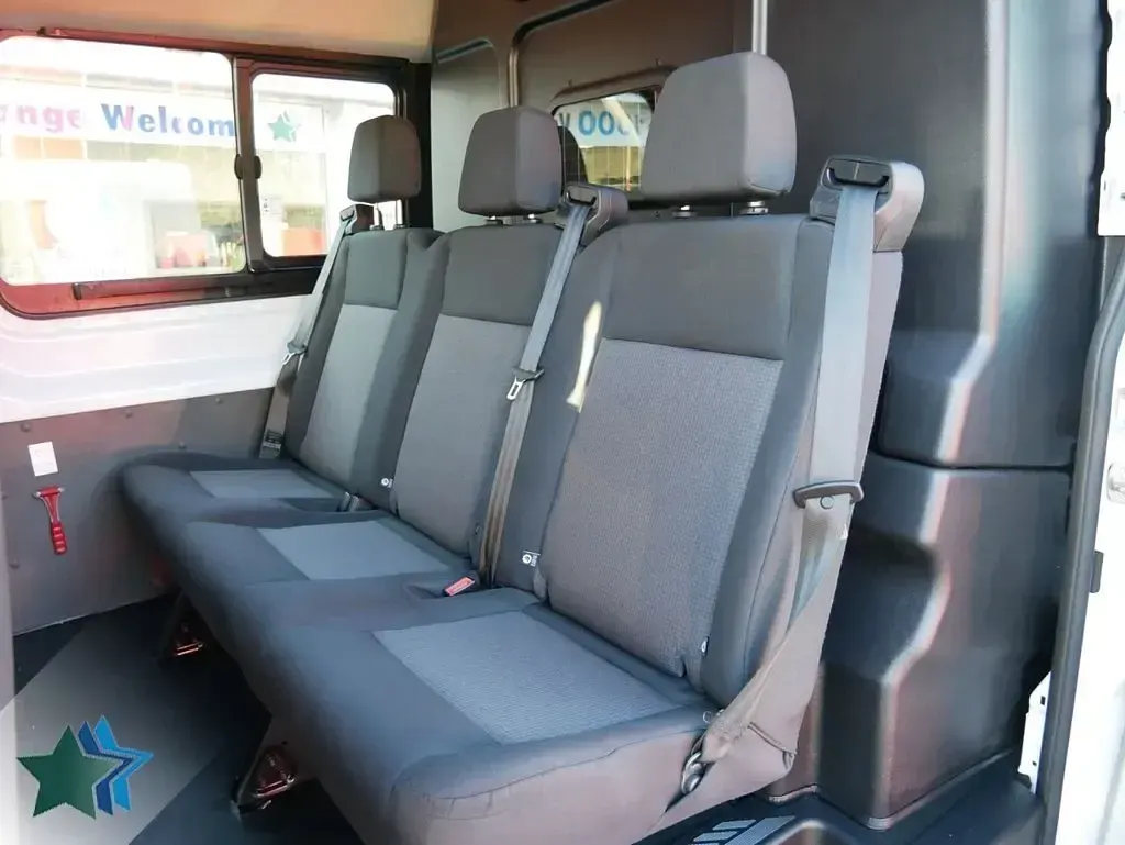 Used Ford Transit 130 HP (95 kW) 2022 White Van