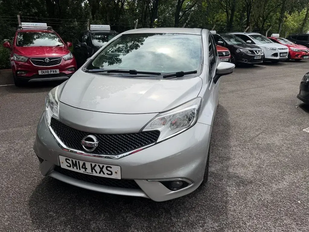Used Nissan Note Acenta 80 HP (58 kW) 2014 Silver Hatchback