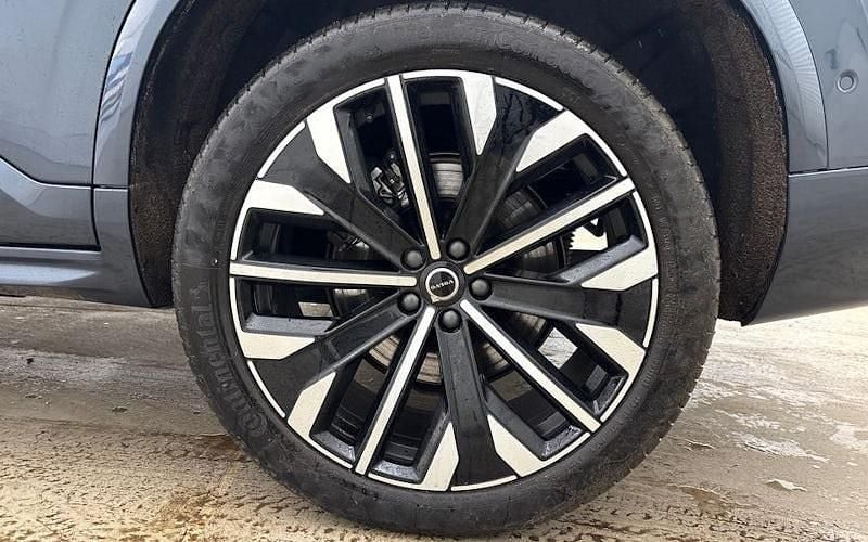 Used Volvo XC90 Ultra 250 HP (183 kW) 2025 Denim blue SUV