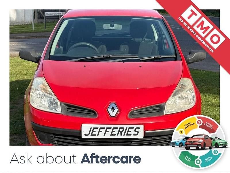 Used Renault Clio II Extreme 75 HP (55 kW) 2008 Red Hatchback