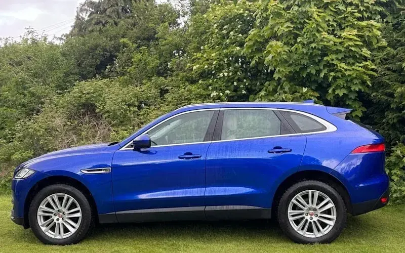 Used Jaguar F-Pace Portfolio 250 HP (183 kW) 2020 SUV