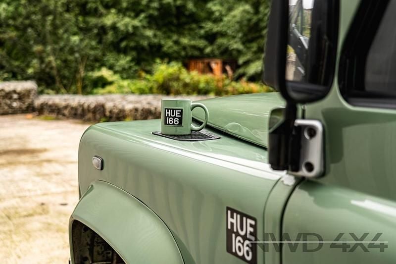 Used Land Rover Defender Heritage 2004 Green Estate