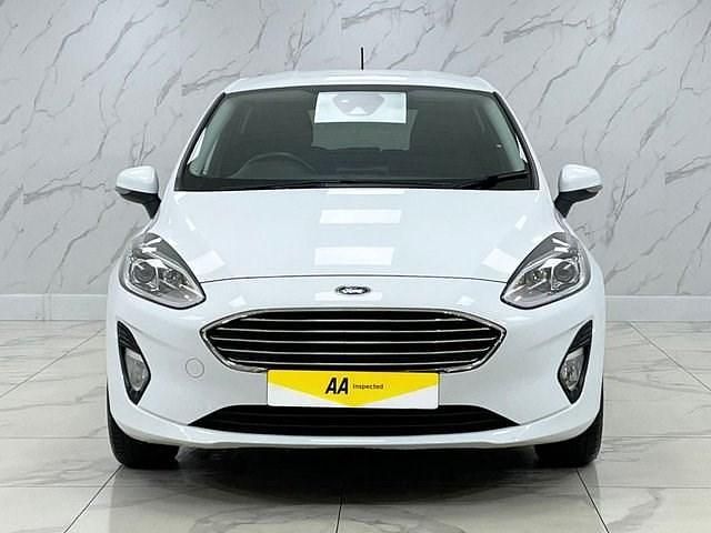 Usado Ford Fiesta Titanium 100 HP (73 kW) 2018 Branco Citadino