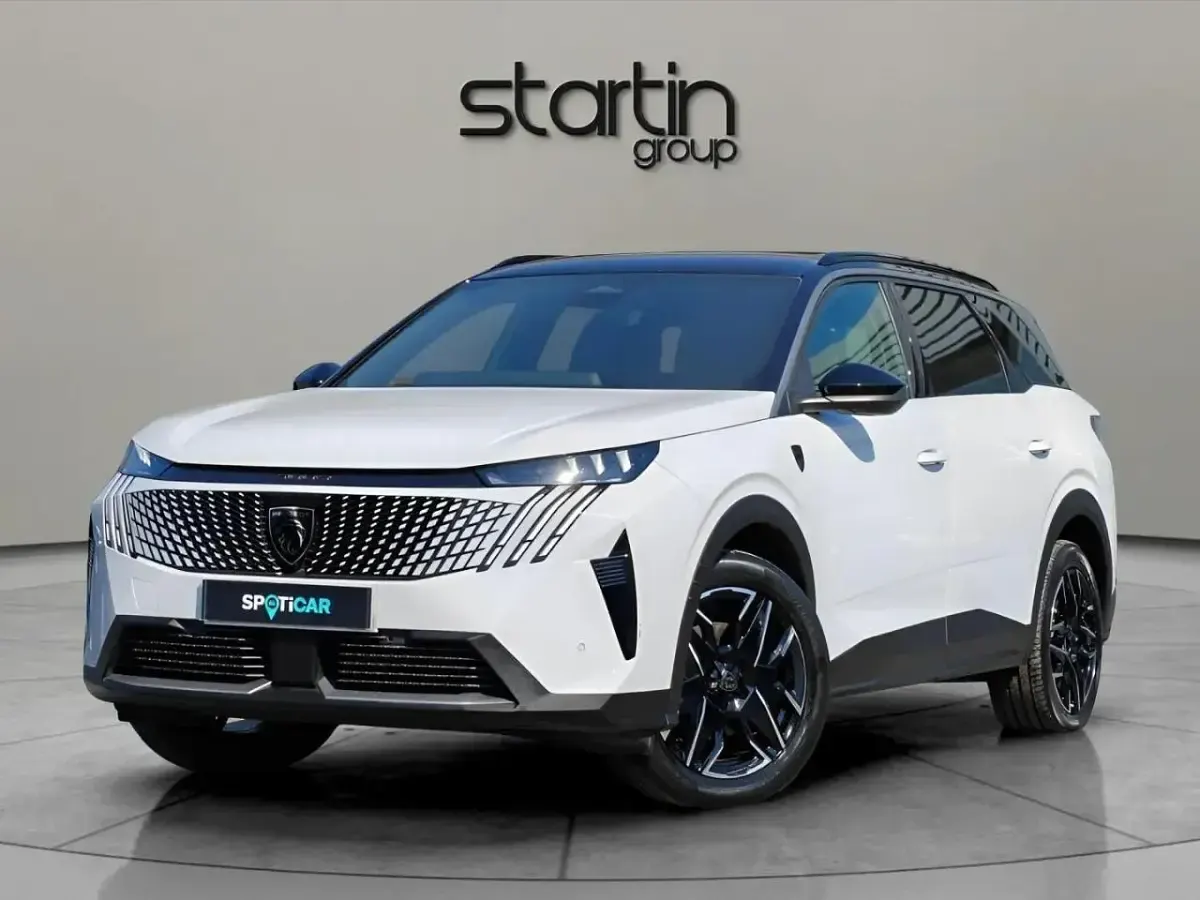 Used Peugeot 5008 GT 134 HP (98 kW) 2025 White SUV