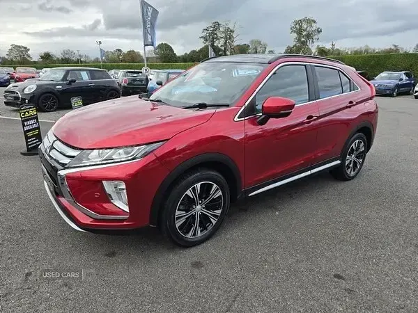 Used Mitsubishi Eclipse 2019 Red Hatchback