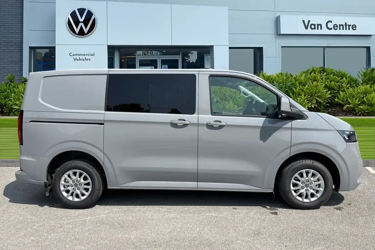New VW T7 Pro 150 HP (110 kW) 2026 Grey Van