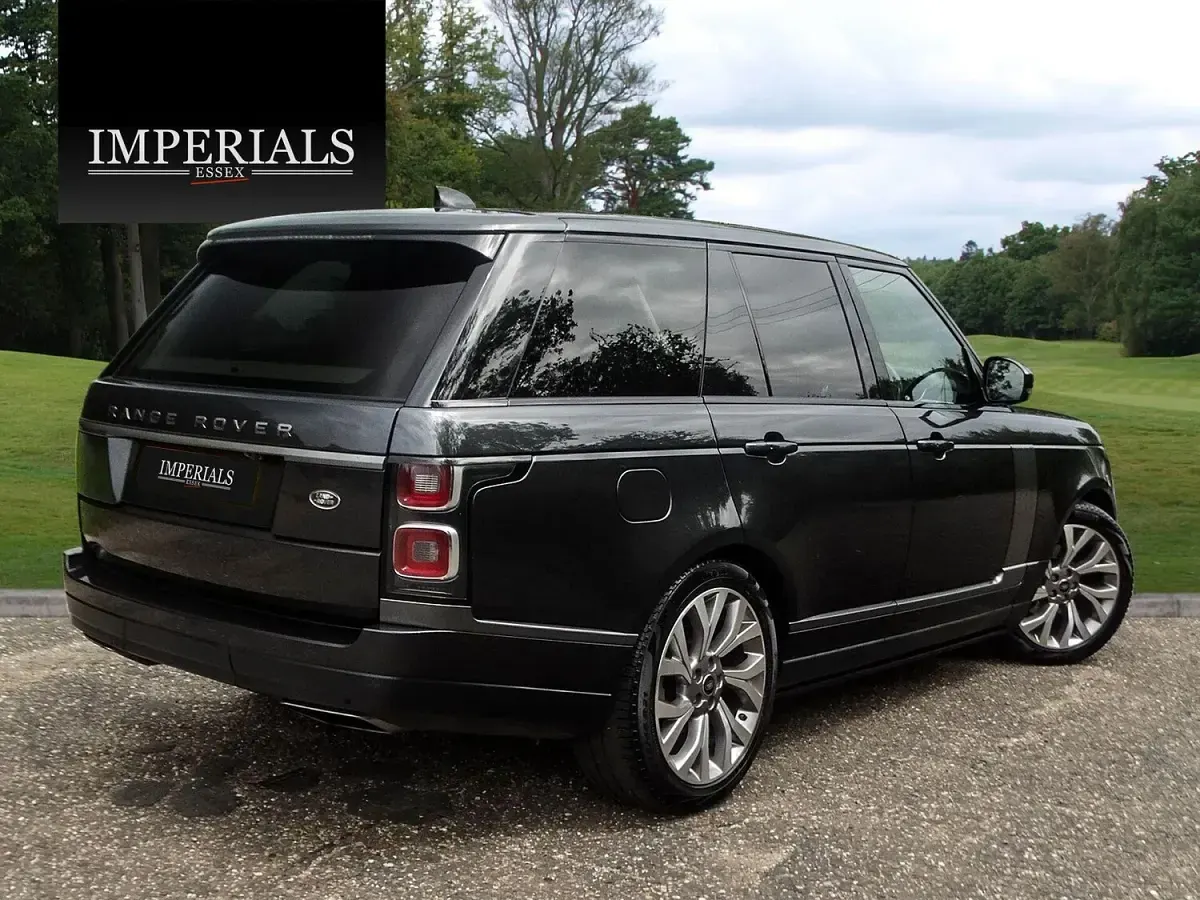 Used Land Rover Range Rover Vogue 275 HP (202 kW) 2019 Grey SUV