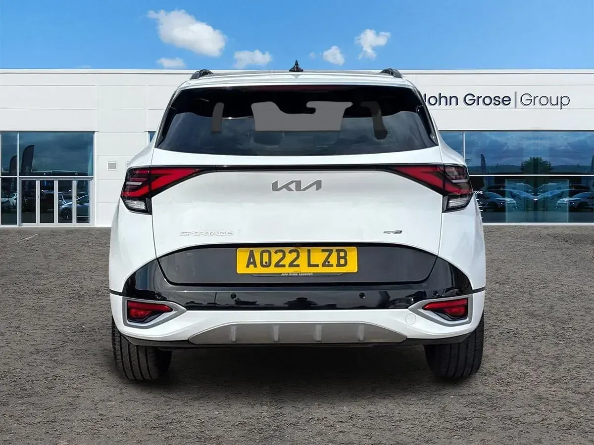 Used Kia Sportage GT-Line 136 HP (100 kW) 2022 White SUV