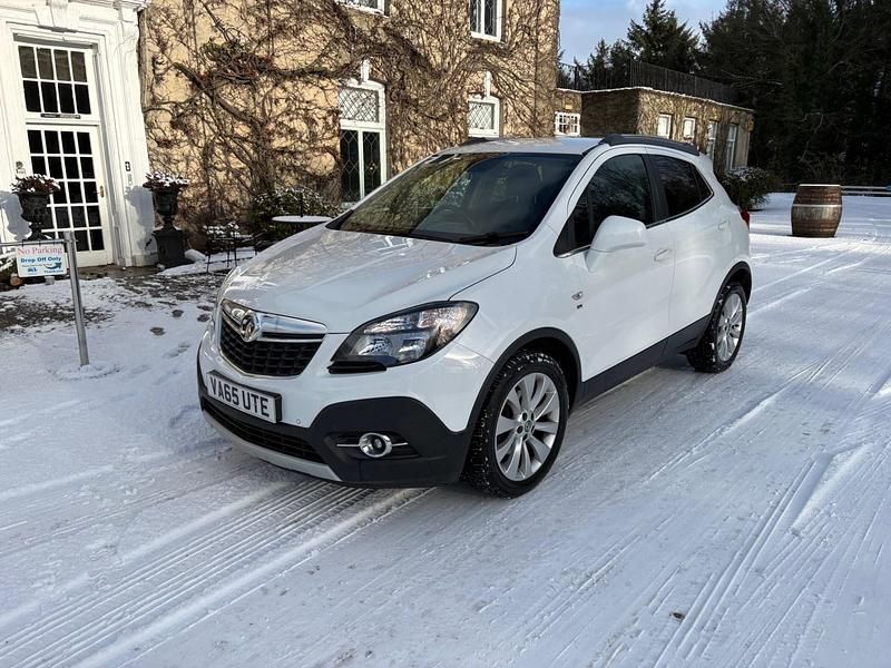 White Used 2016 Vauxhall Mokka SUV | £3,999 (Good price) - Image 1/4