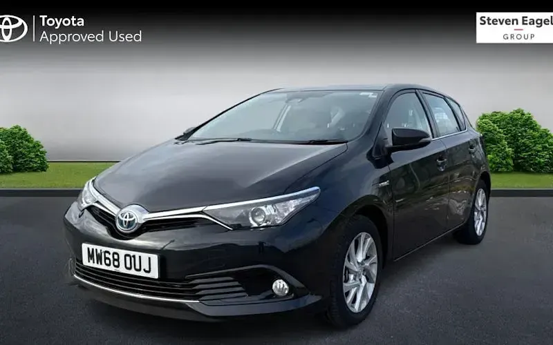 Used Toyota Auris Hybrid 136 HP (100 kW) 2019 Hatchback