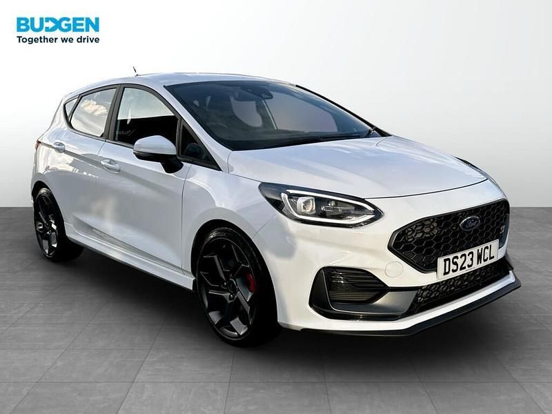 White Used 2023 Ford Fiesta ST Hatchback | £16,903 (Good price) - Image 1/4