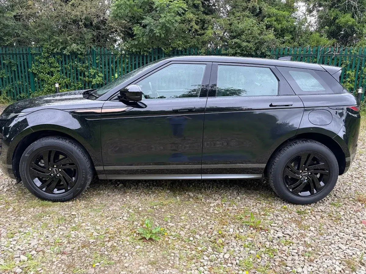 Used Land Rover Range Rover evoque R-Dynamic 2022 Black SUV