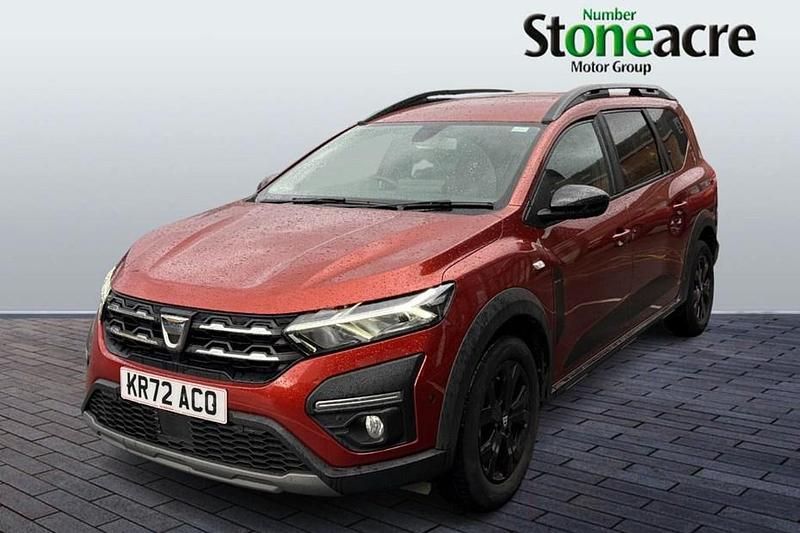 Used Dacia Jogger Extreme 110 HP (80 kW) 2022 Brown MPV