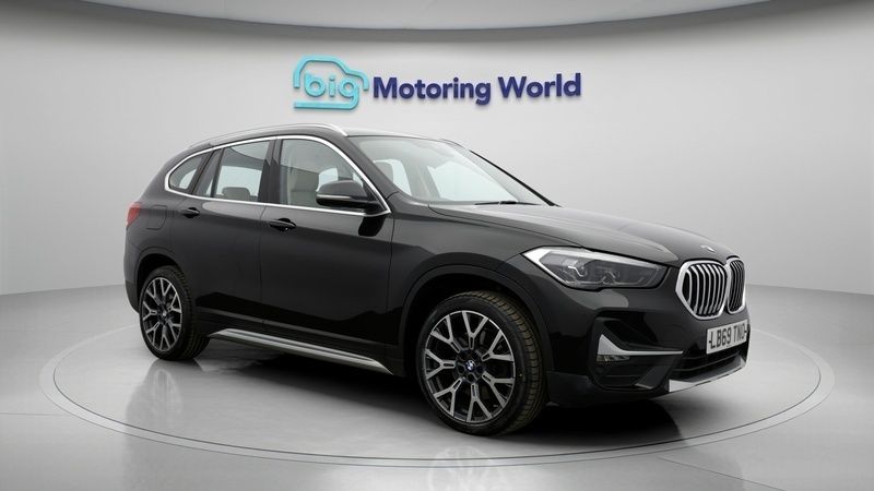 Black Used 2020 BMW X1 xLine SUV | £20,400 (Fair price) - Image 1/4