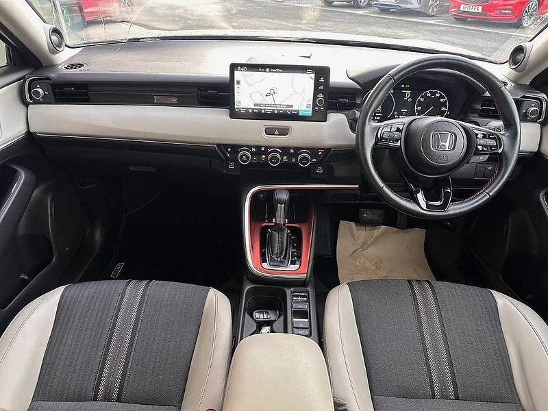 Used Honda HR-V Advance 131 HP (96 kW) 2023 Grey SUV