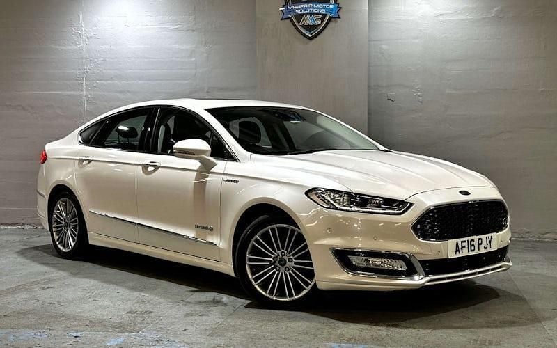 Used Ford Mondeo Vignale 209 HP (153 kW) 2017 Sedan