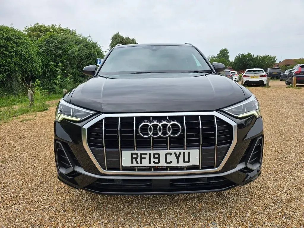 Used Audi Q3 S-Line 150 HP (110 kW) 2019 Black SUV