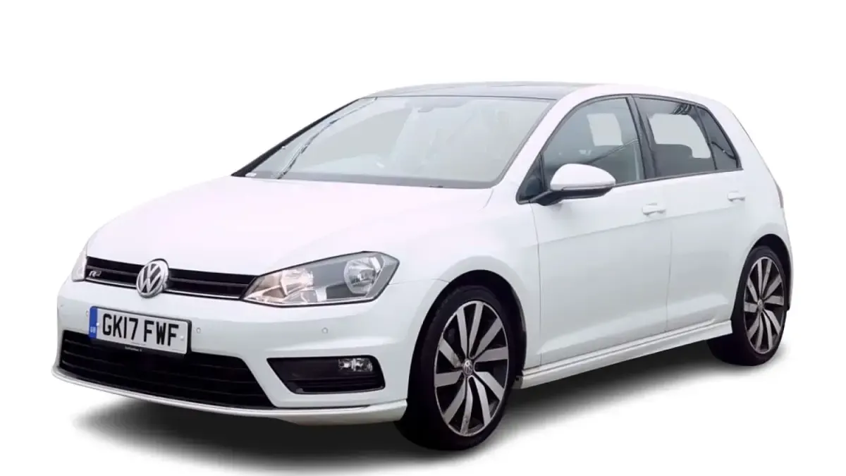 Used VW Golf VII R-line Edition 184 HP (135 kW) 2017 White Hatchback