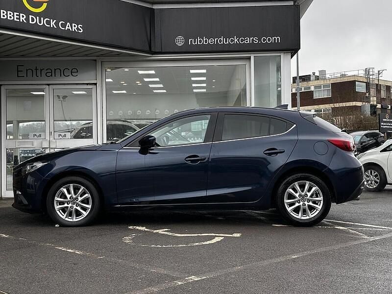 Used Mazda 3 2016 Blue Hatchback
