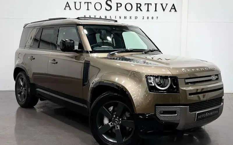 Second-hand Land Rover Defender HSE Dynamic 300 CP (220 kW) 2024 SUV