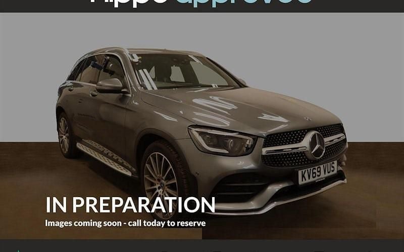 Used 2022 Mercedes GLC220 AMG Line Premium Estate | £22,620 (Good price) - Image 1/4