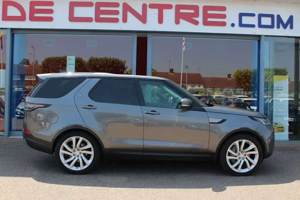 Used Land Rover Discovery S 306 HP (225 kW) 2019 Grey SUV