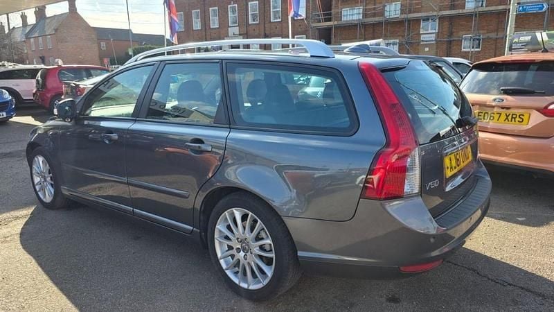 Used Volvo V50 SE Lux 115 HP (84 kW) 2012 Grey Estate