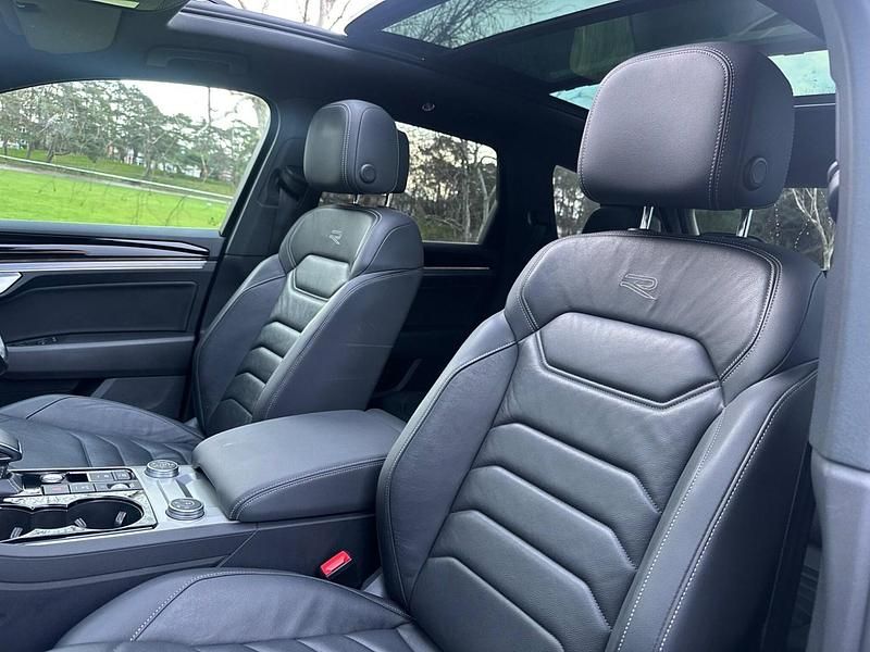 Used VW Touareg Black Edition 340 HP (250 kW) 2021 Grey SUV