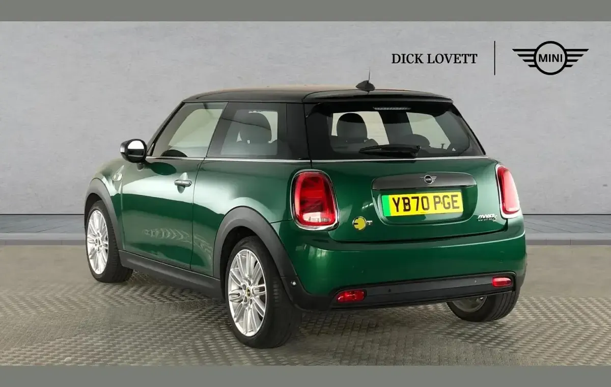 Używany Mini Cooper S Level 2 135 kW (184 KM) 2020 Zielony Hatchback