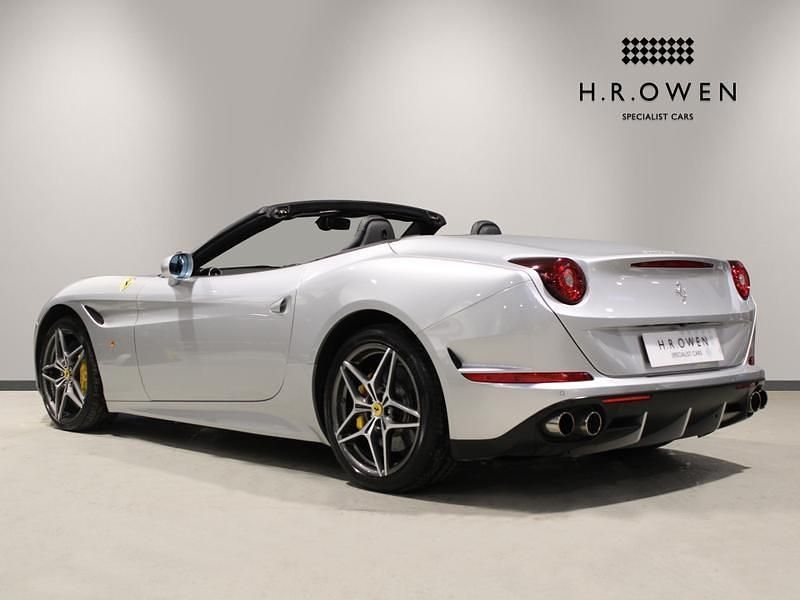 Used Ferrari California 560 HP (411 kW) 2016 Silver Cabriolet