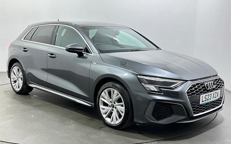 Used Audi A3 Sportback e-tron S-Line 204 HP (150 kW) 2025 Hatchback