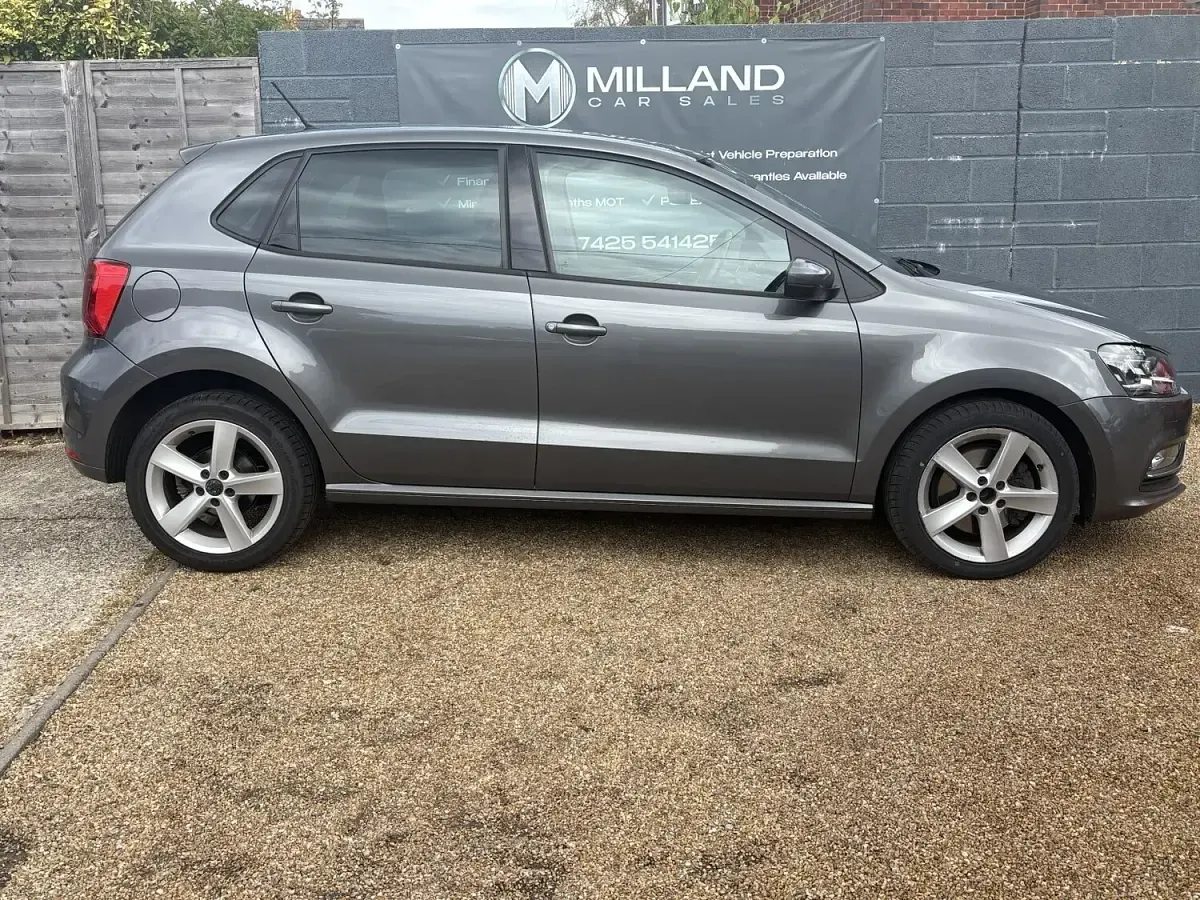 Used VW Polo SEL 110 HP (80 kW) 2015 Grey Hatchback