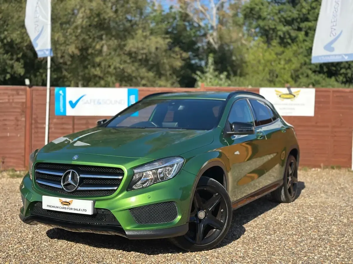 Used Mercedes GLA200 AMG line 136 HP (100 kW) 2016 Green SUV