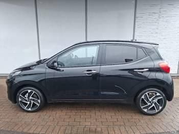 New Hyundai i10 Premium 79 HP (58 kW) 2026 Pearl  phantom black Hatchback