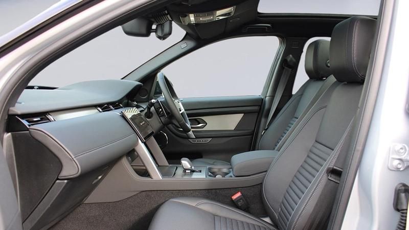 Used Land Rover Discovery Sport SE Dynamic 2025 Silver SUV