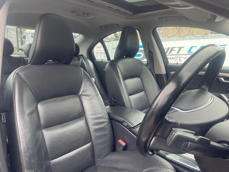 Used Volvo S80 SE Lux 205 HP (150 kW) 2010 Silver Sedan