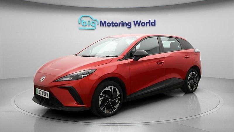 Used MG MG4 EV SE 319 kW (435 HP) 2023 Hatchback