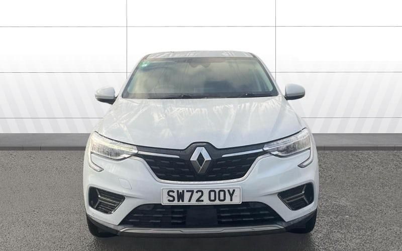Used Renault Arkana Version S 143 HP (105 kW) 2022 White SUV