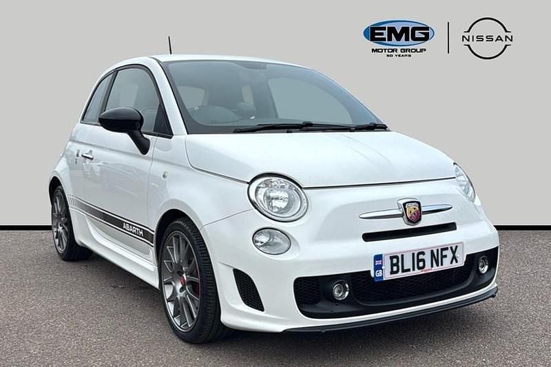 Used Abarth 595 140 HP (102 kW) 2016 White Hatchback