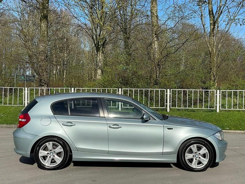 Used BMW 118 Comfort Edition 143 HP (105 kW) 2008 Green Hatchback