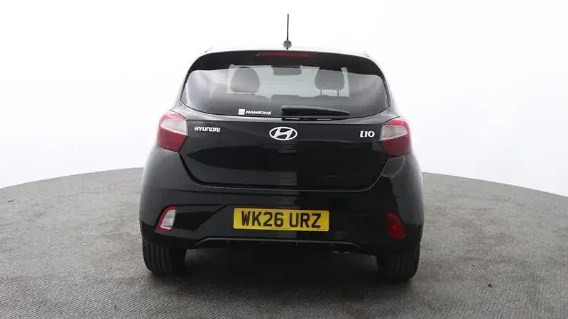 New Hyundai i10 Premium 79 HP (58 kW) 2026 Black Hatchback