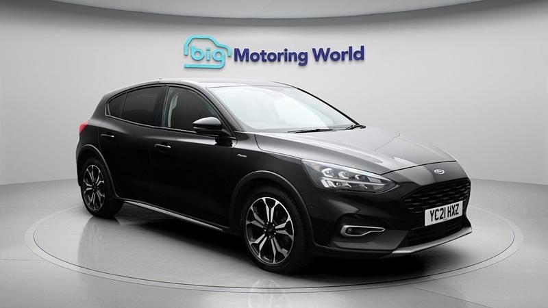 Used Ford Focus Active X 123 HP (90 kW) 2021 Black Hatchback