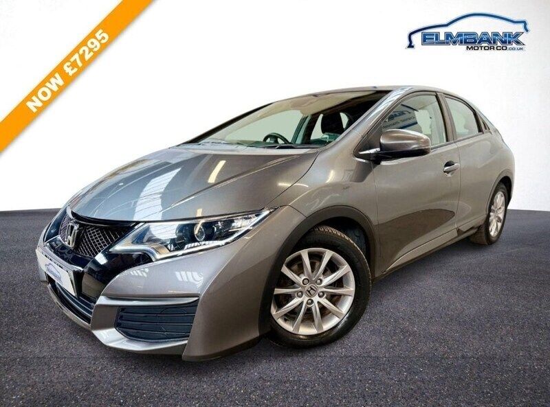 Grey Used 2016 Honda Civic S Hatchback | £7,495 (Fair price) - Image 1/4