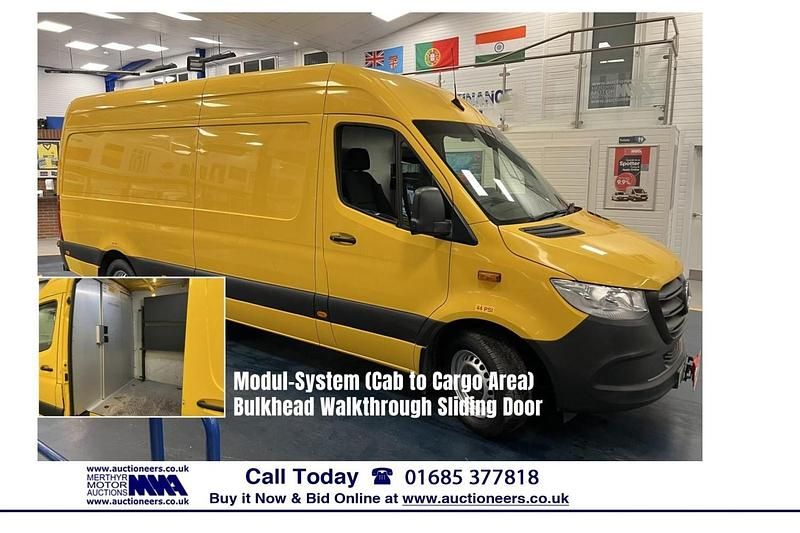 Begagnad Mercedes Sprinter Progressive 143 HK (105 kW) 2020 Gul Van