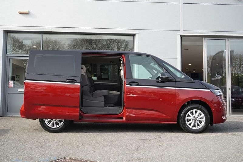 Used VW Multivan Life 150 HP (110 kW) 2025 Black MPV