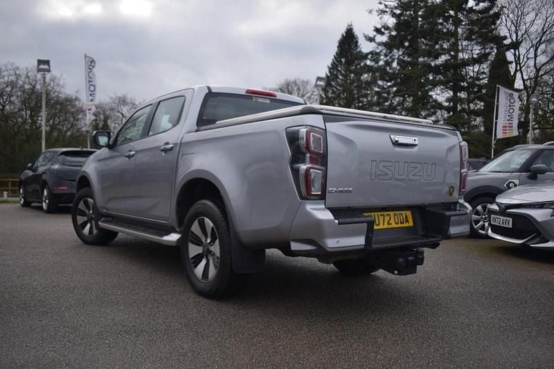 Used Isuzu D-Max 2022 Silver Pickup