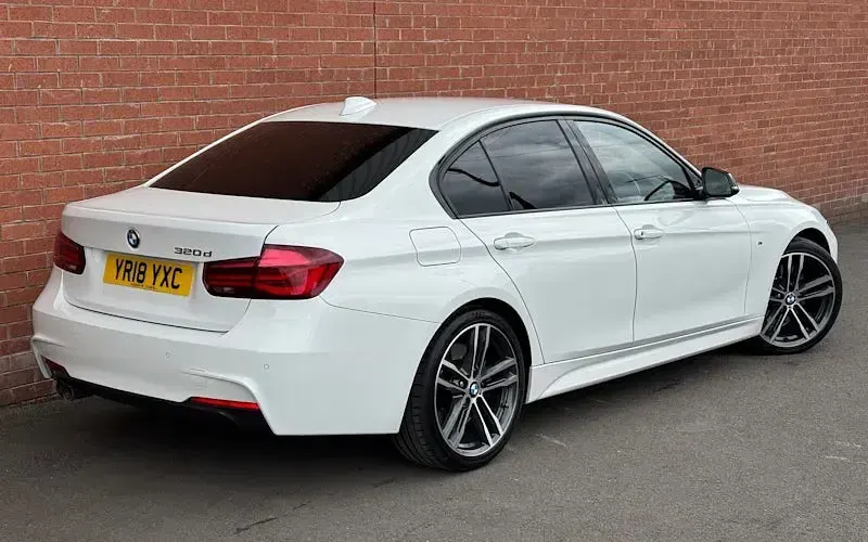 Used BMW 320 M Sport 190 HP (139 kW) 2018 White Sedan