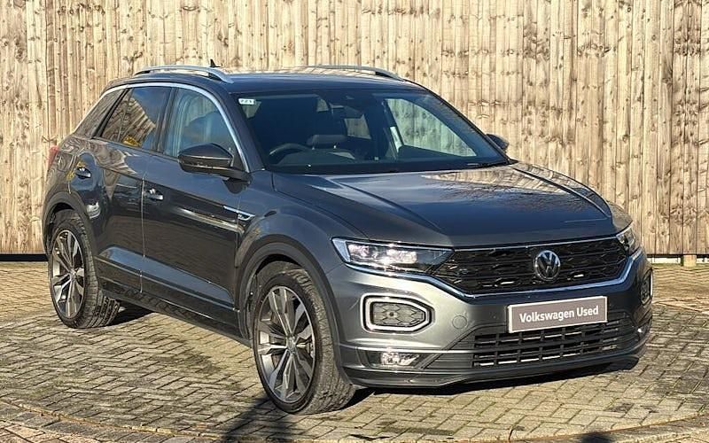 Used 2025 VW T-Roc R-line SUV | £20,299 (Super price) - Image 1/3