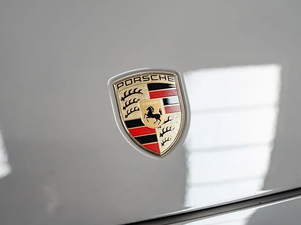 Used Porsche Cayenne Platinum Edition 340 HP (250 kW) 2022 Grey SUV